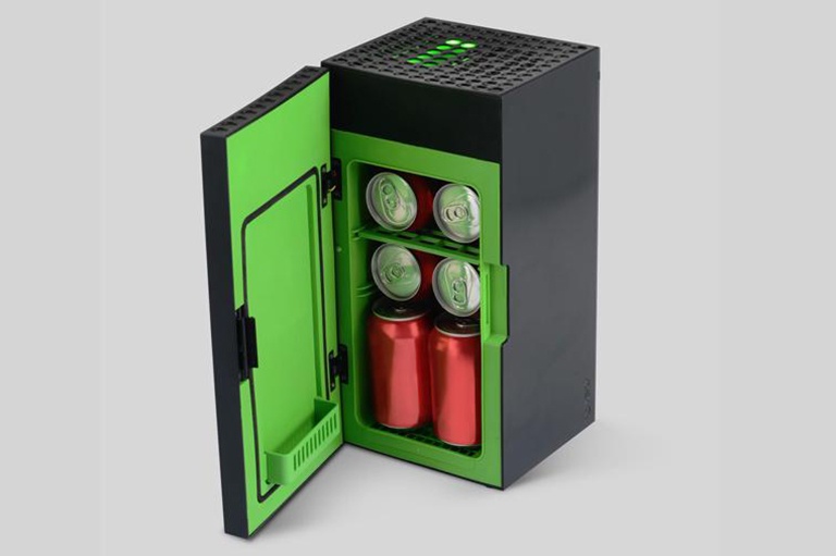 Xbox ra mắt tủ lạnh Mini-Me Xbox Series X Mini Fridge